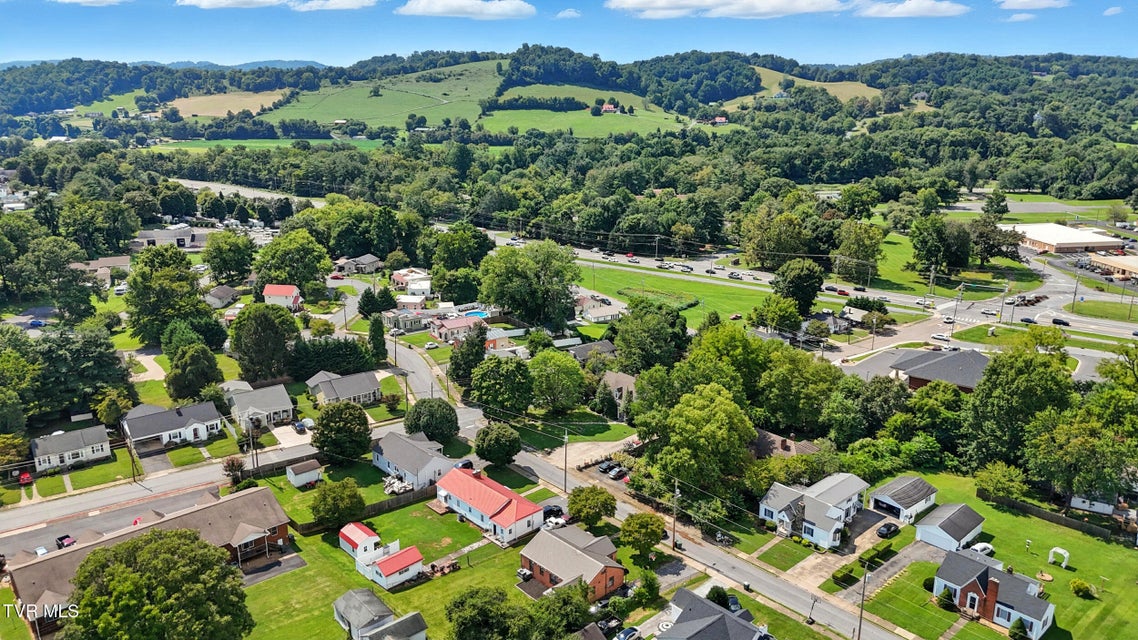 Photo #30: 1410 Burgie Street