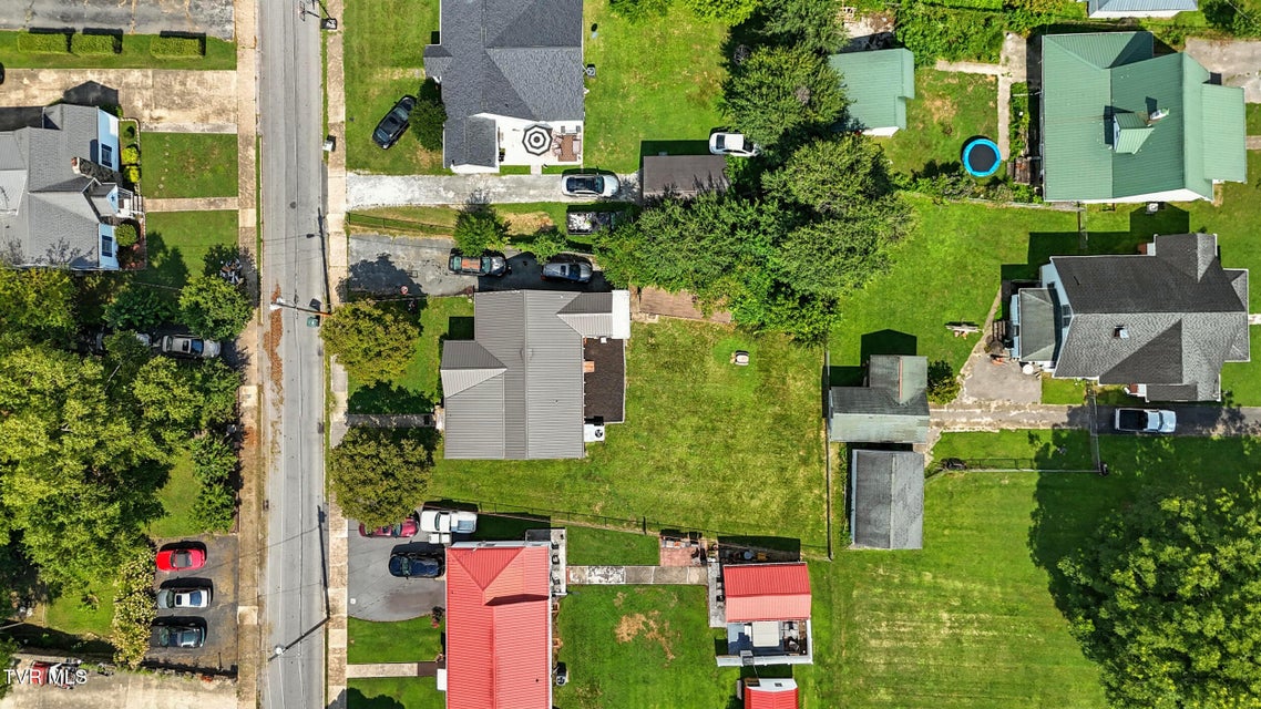 Photo #32: 1410 Burgie Street