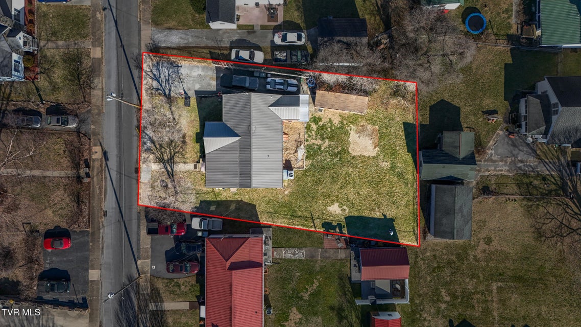 Photo #33: 1410 Burgie Street