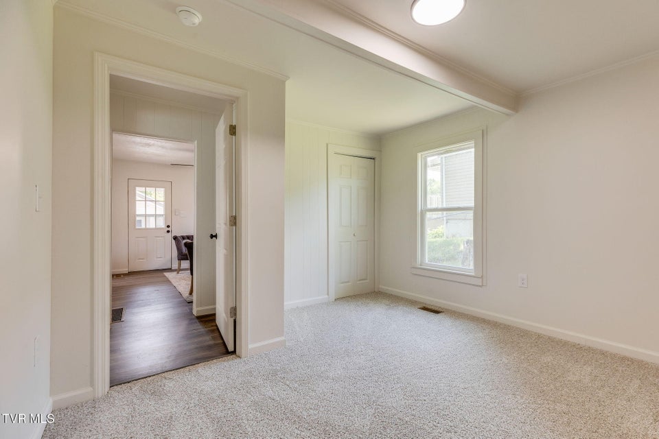 Photo #12: 119 Esther Street