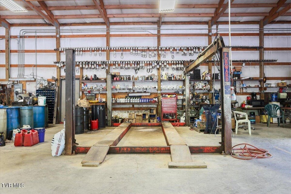 Photo #13: 4413 Bristol Highway