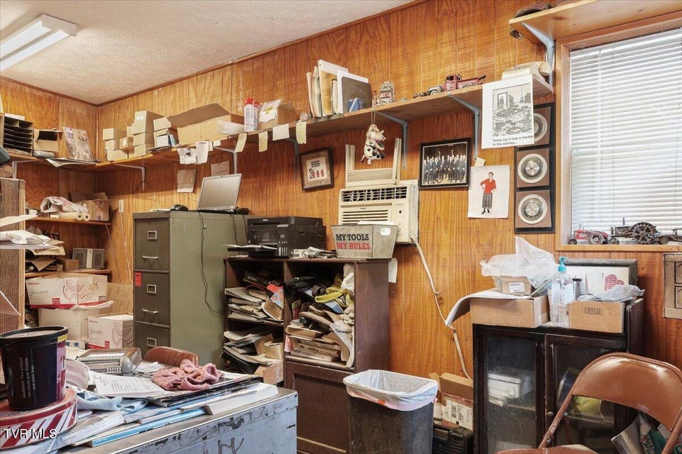 Photo #17: 4413 Bristol Highway