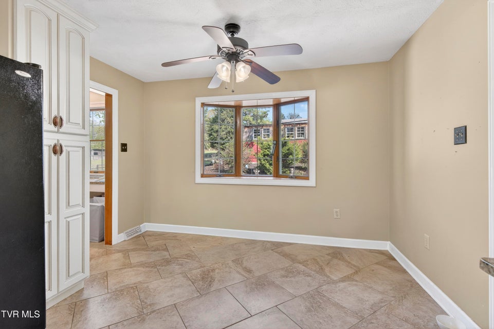 Photo #22: 15305 Foxchase Lane