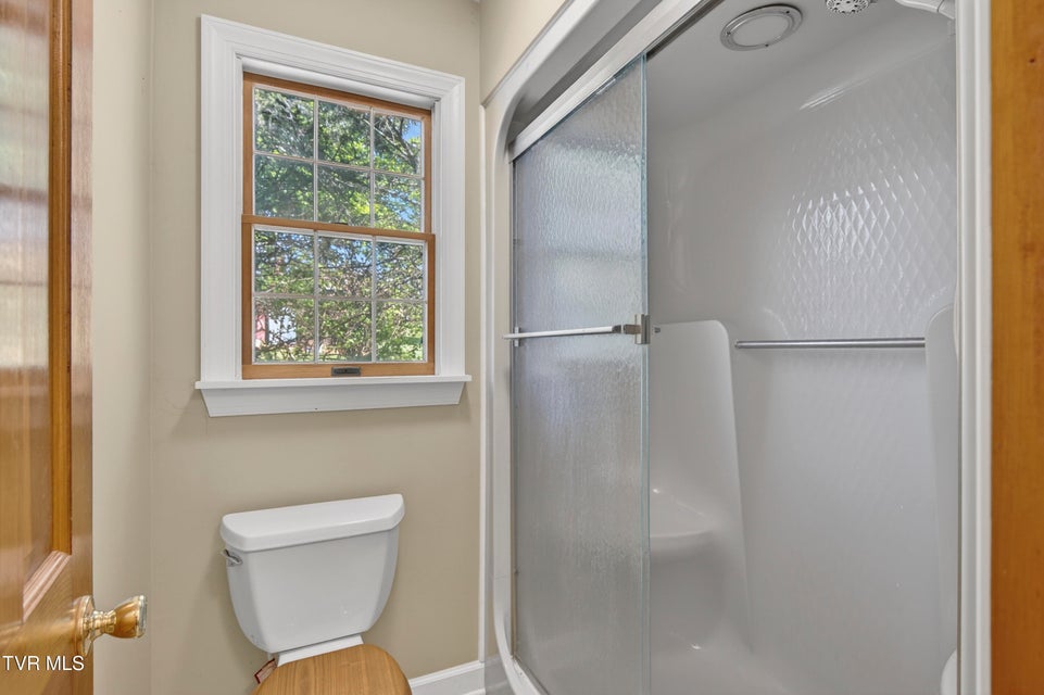 Photo #30: 15305 Foxchase Lane