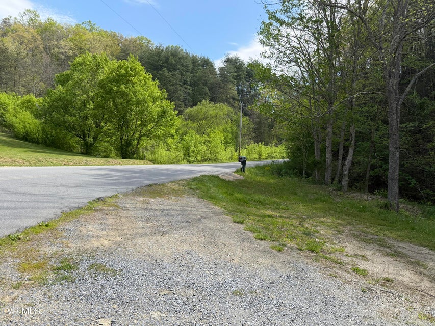 Photo #27: 435 Cripple Creek Road