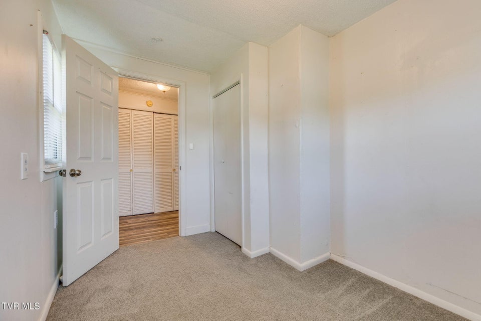 Photo #19: 2005 Bay Street