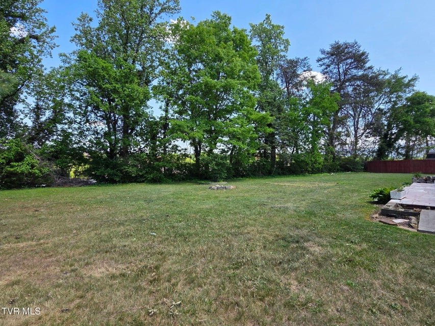 Photo #13: 408 Circle Heights Drive