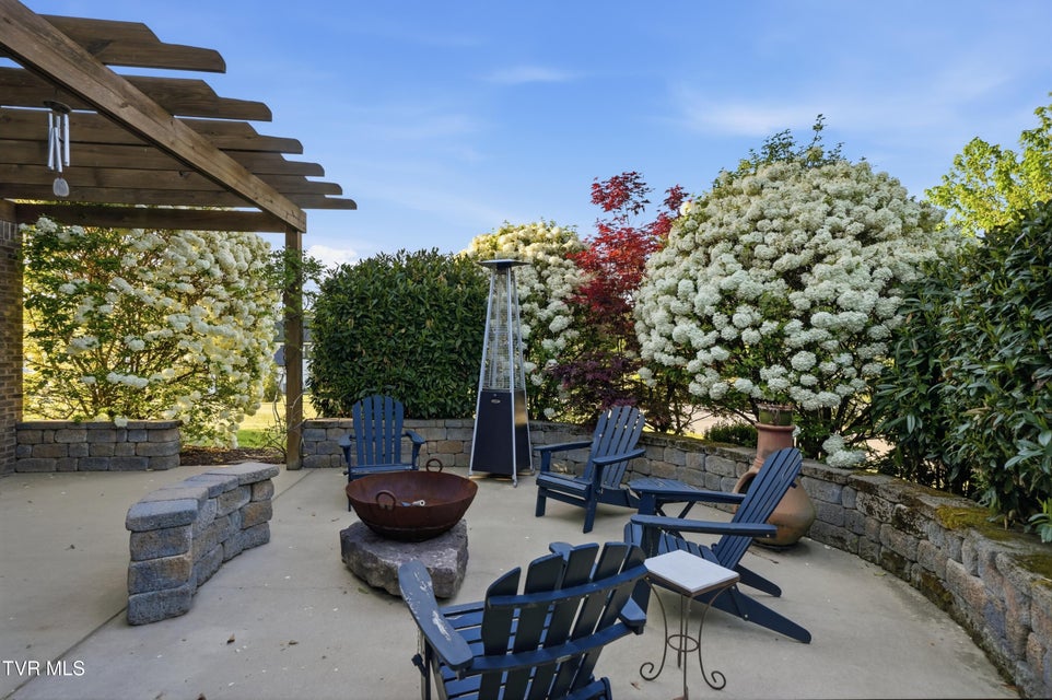 Photo #7: 113 Creek Side Court