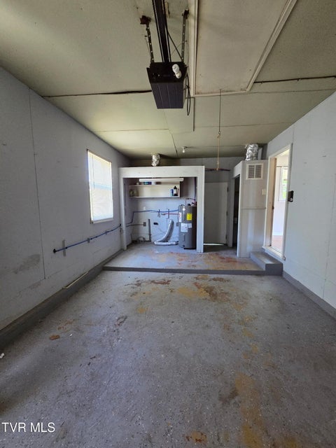 Photo #24: 408 Circle Heights Drive