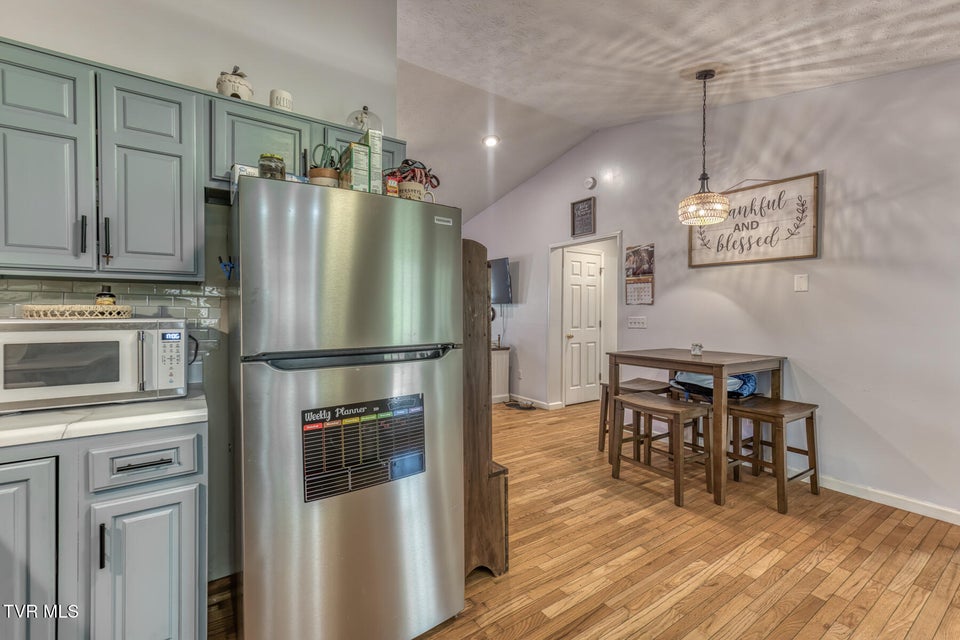 Photo #10: 706 Old Stage Road