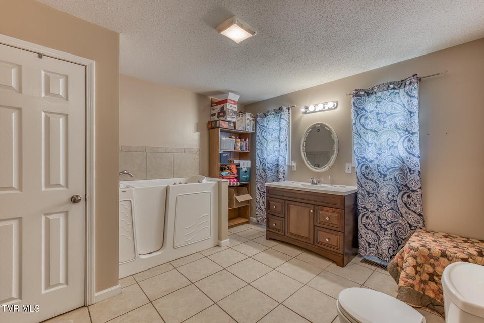 Photo #12: 706 Old Stage Road