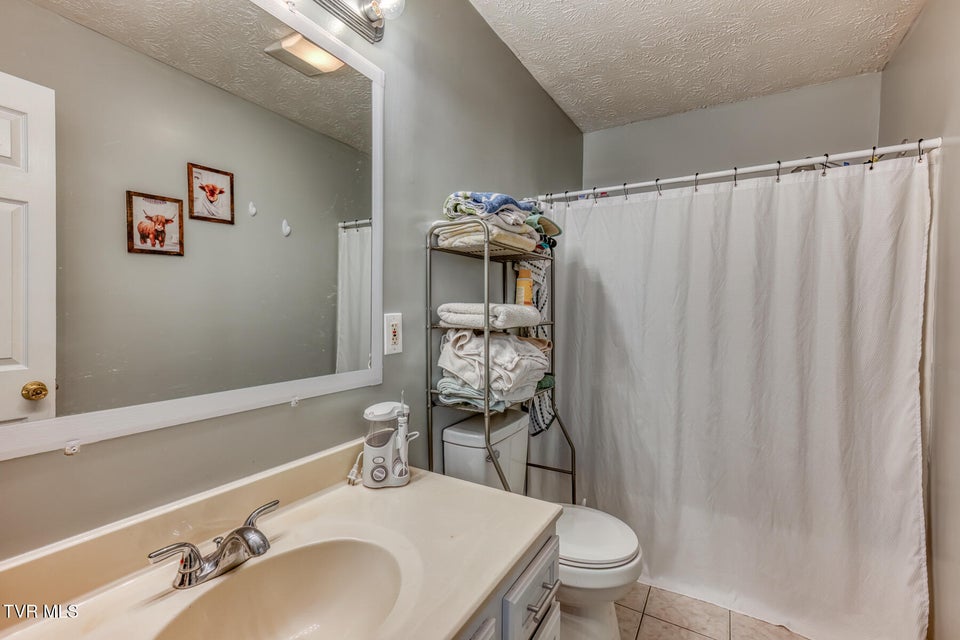 Photo #16: 706 Old Stage Road