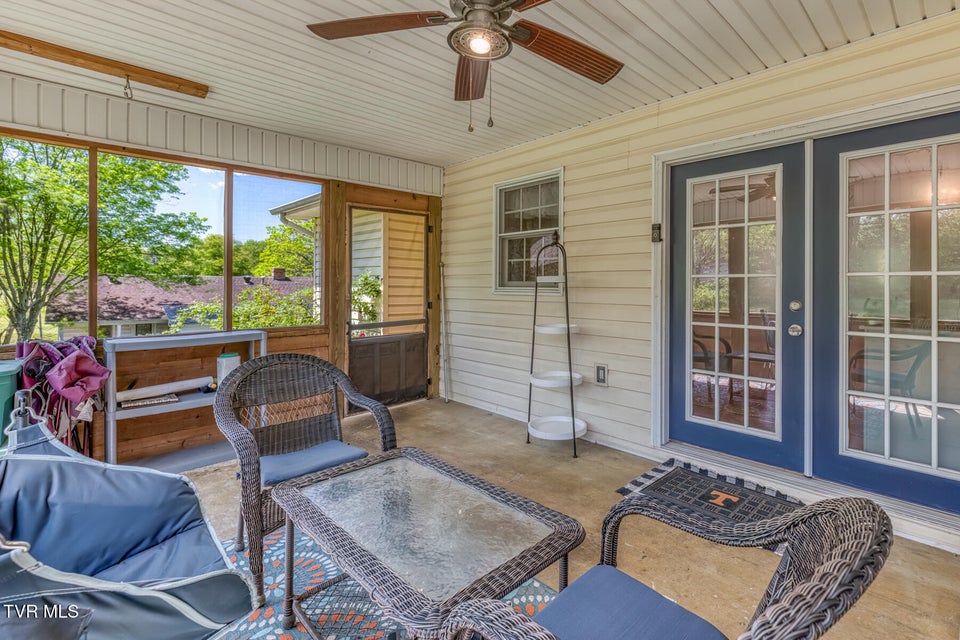 Photo #22: 706 Old Stage Road