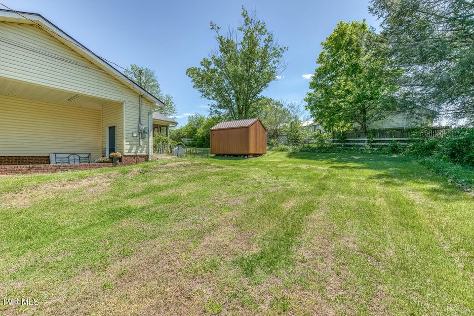 Photo #28: 706 Old Stage Road