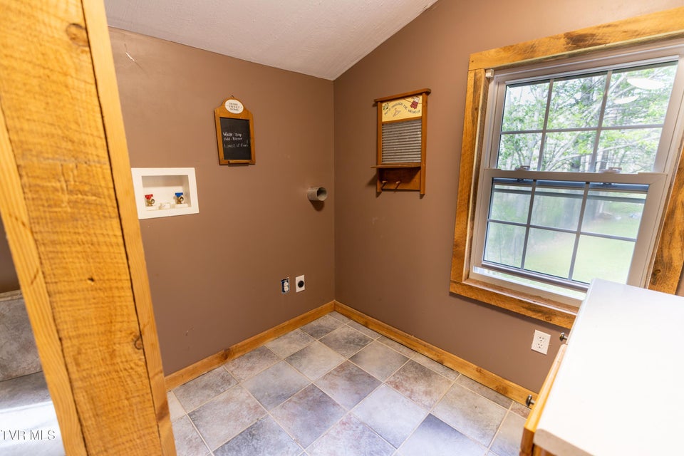 Photo #26: 1128 Deer Meadow Road 