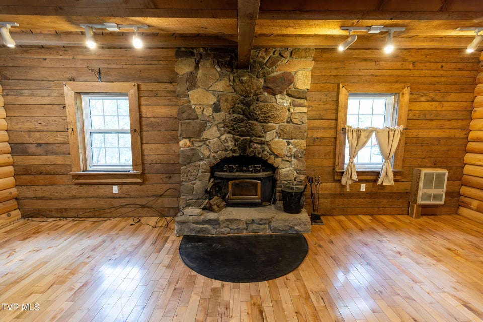 Photo #13: 1128 Deer Meadow Road 