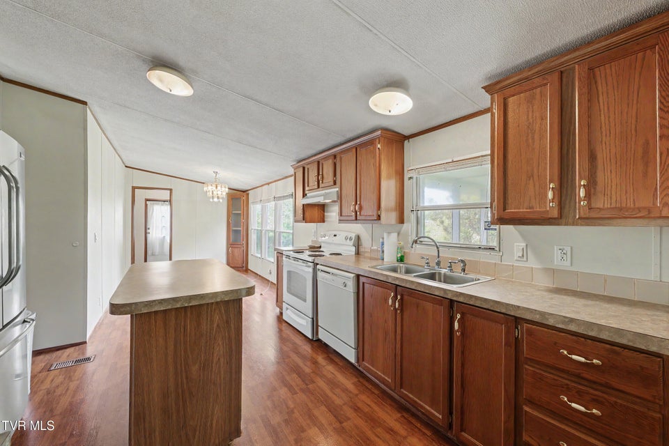 Photo #23: 3810 Allens Bridge Road