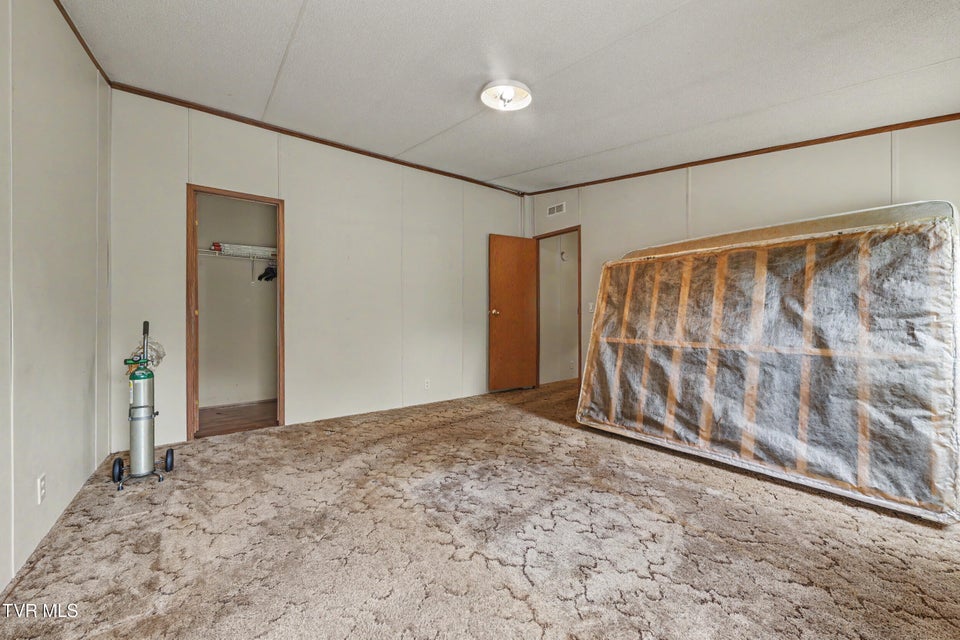 Photo #36: 3810 Allens Bridge Road