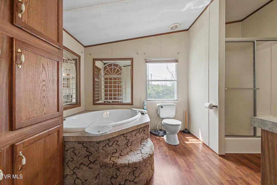 Photo #31: 3810 Allens Bridge Road