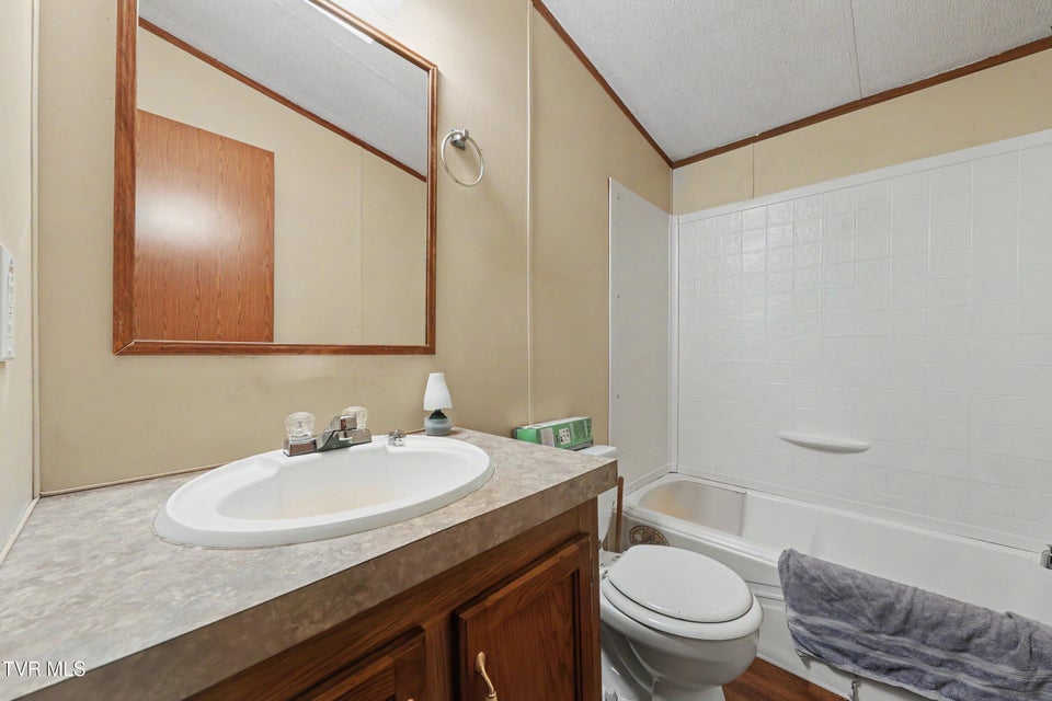 Photo #38: 3810 Allens Bridge Road