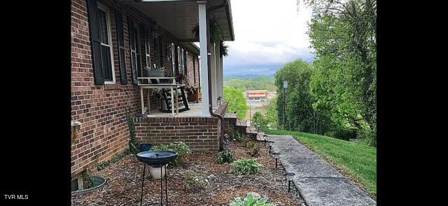 Photo #3: 179 Cloverleaf Drive