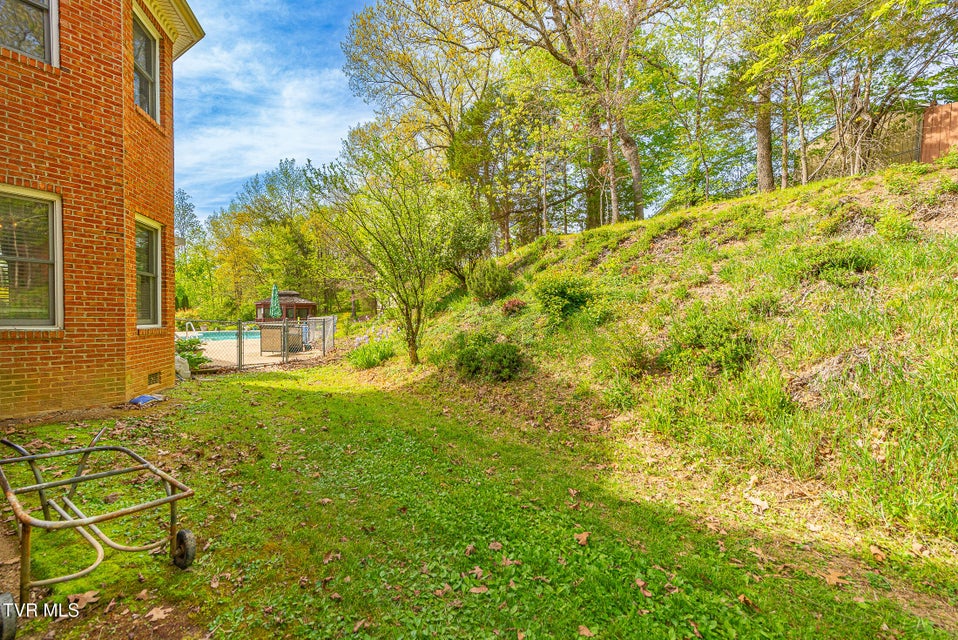 Photo #65: 1009 Bard Lane