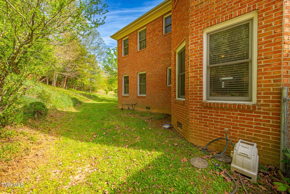 Photo #66: 1009 Bard Lane