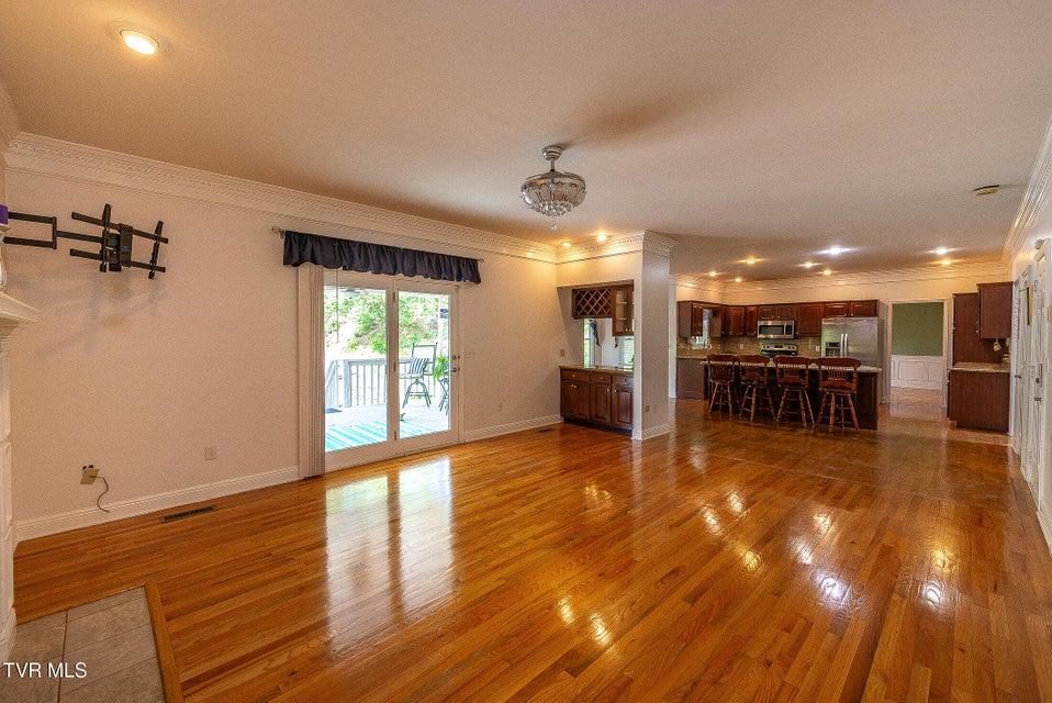 Photo #14: 1009 Bard Lane