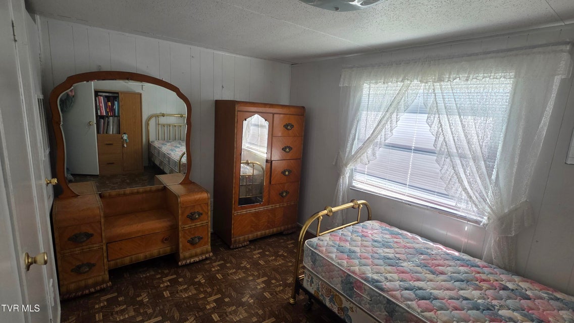 Photo #42: 133 & 181 Forrest View Lane