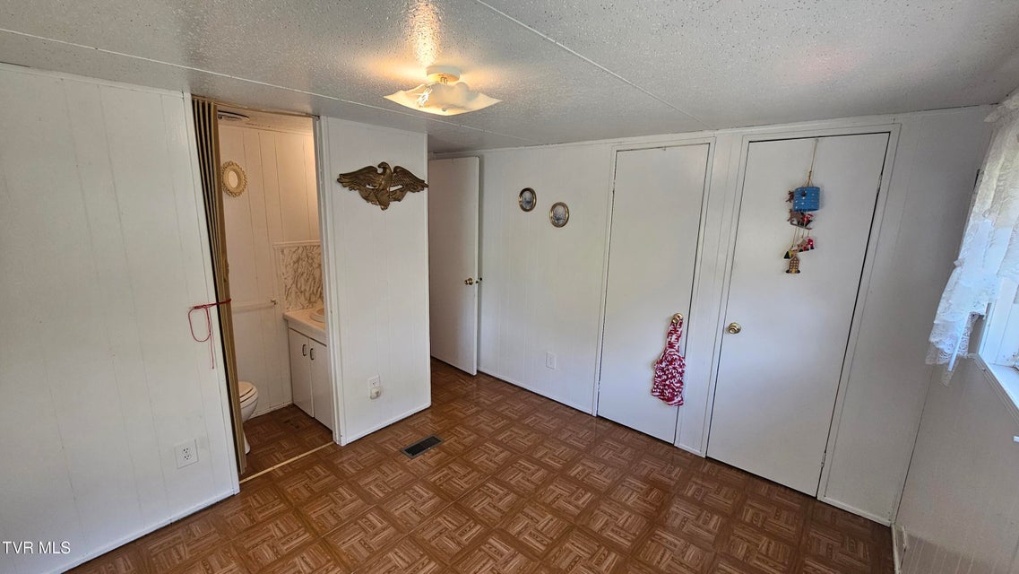 Photo #39: 133 & 181 Forrest View Lane