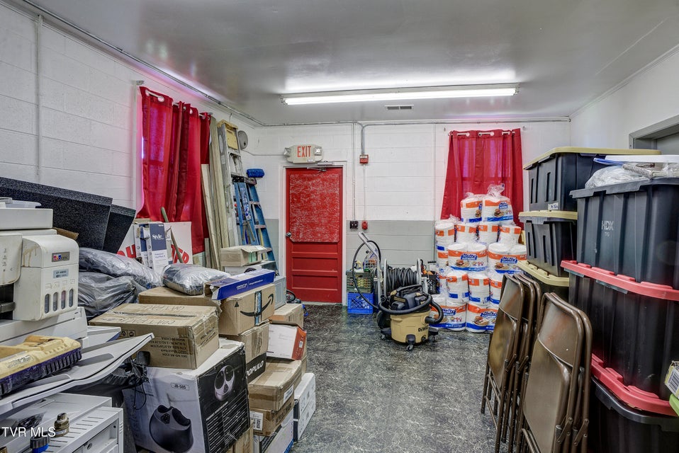 Photo #19: 300 Chilhowie Avenue