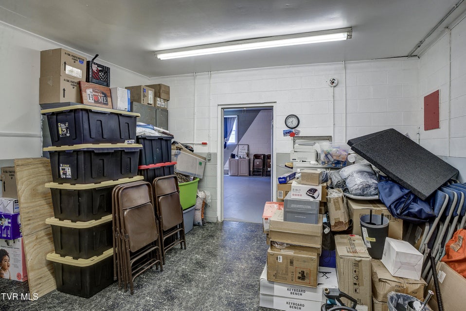 Photo #20: 300 Chilhowie Avenue