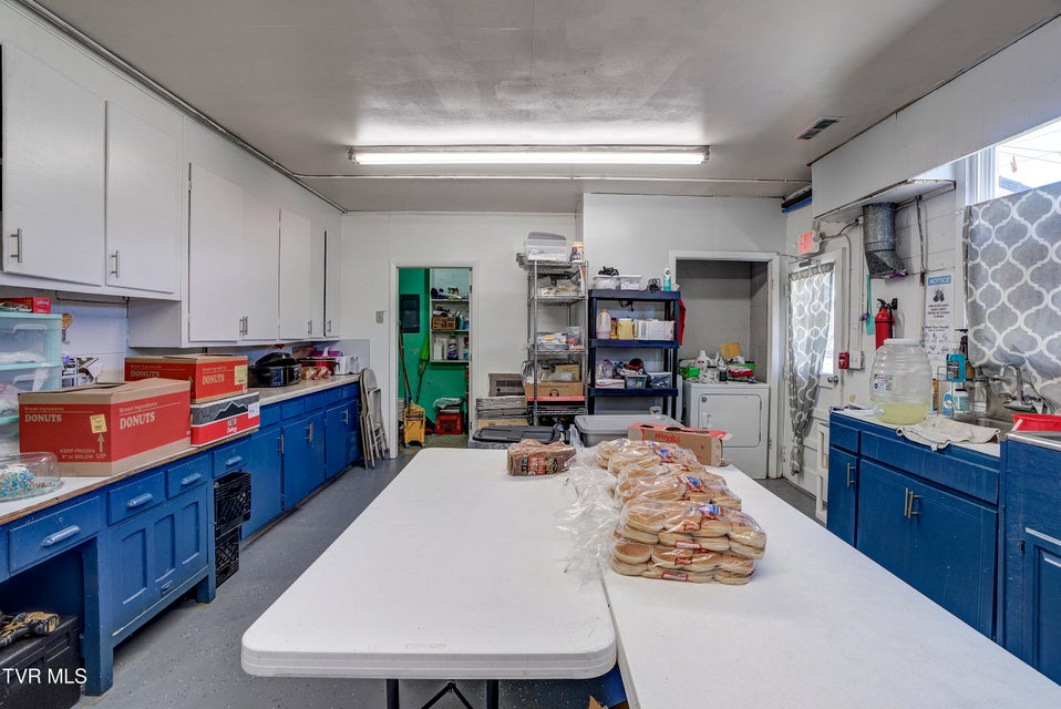 Photo #23: 300 Chilhowie Avenue