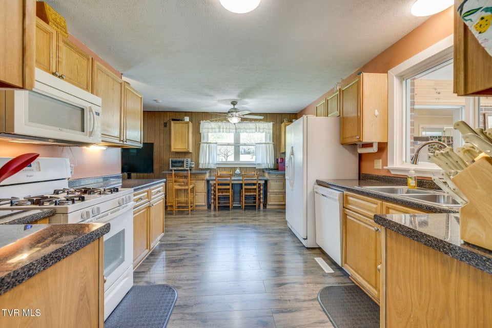 Photo #13: 373 Old Butler Road