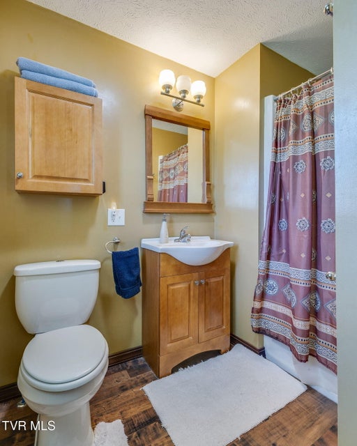 Photo #23: 373 Old Butler Road