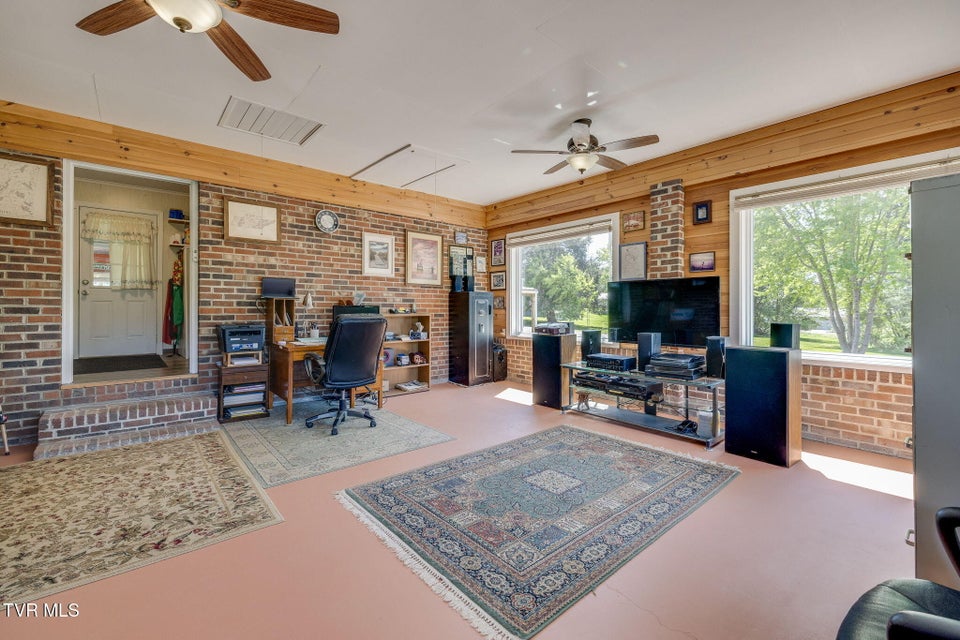 Photo #30: 373 Old Butler Road