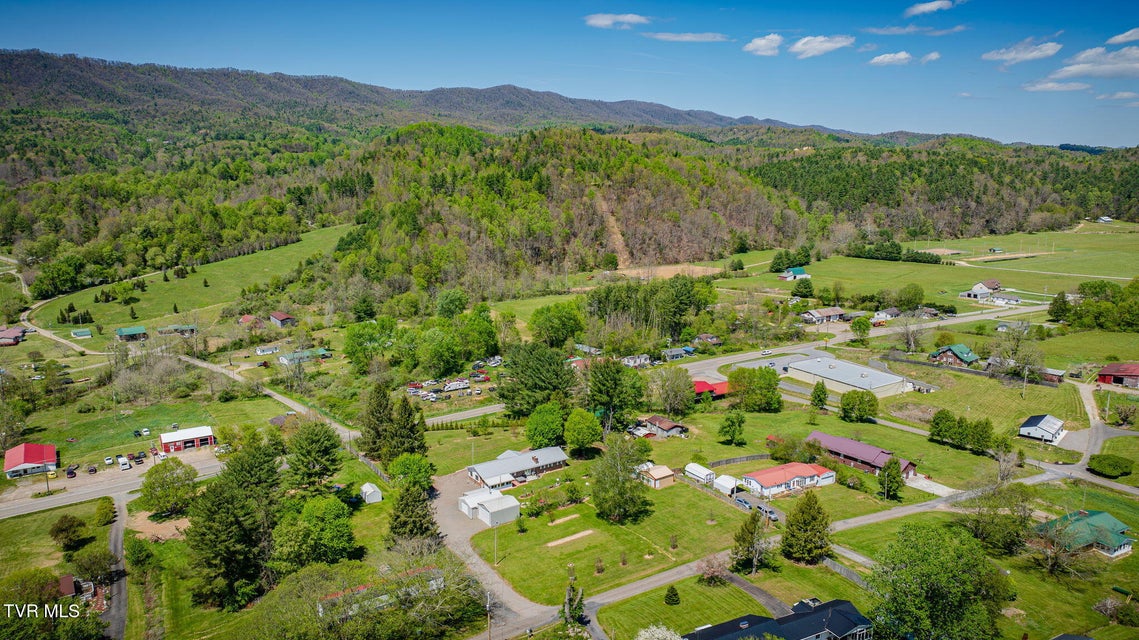 Photo #43: 373 Old Butler Road