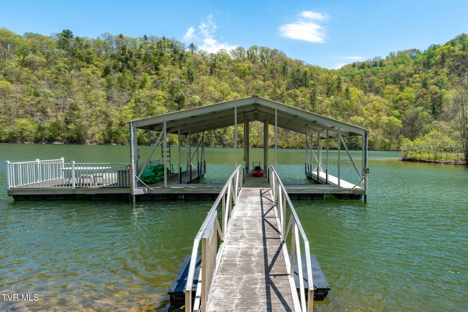 Photo #37: 248 Cable Hollow Road