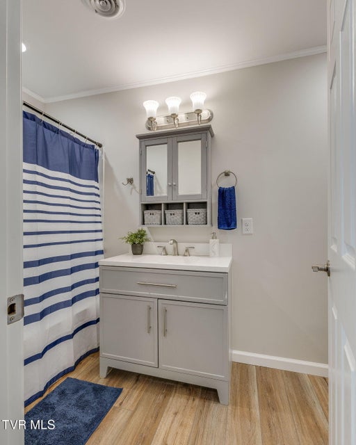 Photo #15: 112 Melrose Street