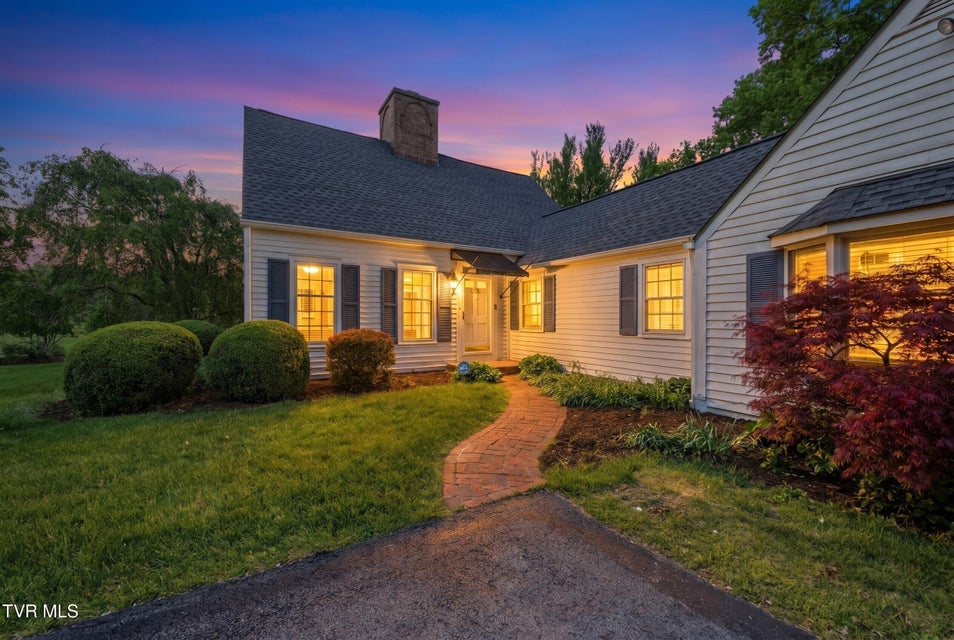 Photo #51: 1349 Piedmont Avenue