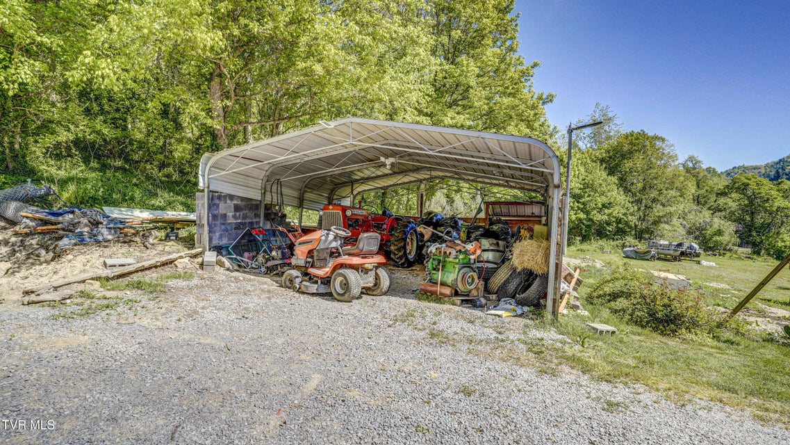 Photo #5: 513 Tinker Cemetery Road