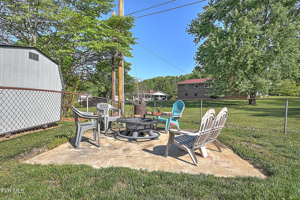 Photo #35: 409 Montezuma Road