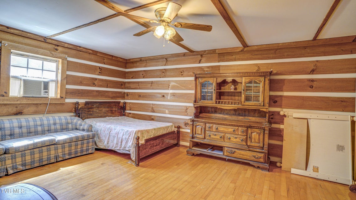 Photo #17: 513 Tinker Cemetery Road