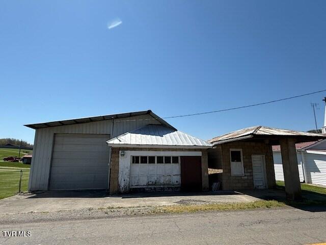 Photo #5: 16111 Orleans Drive