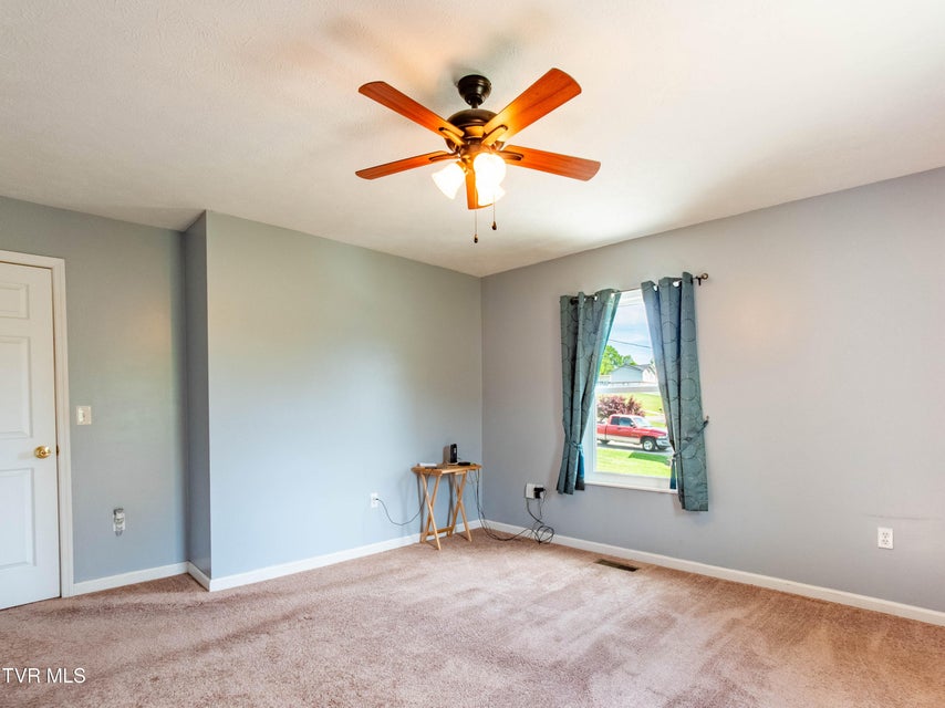 Photo #14: 271 Stewart Hills Drive