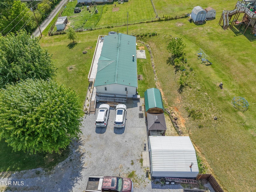 Photo #4: 31 Dearstone Drive