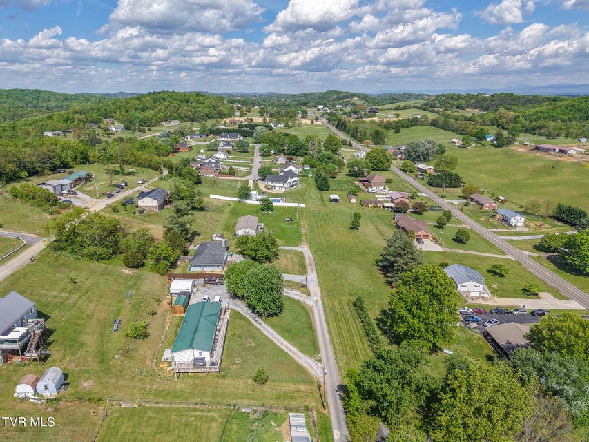 Photo #7: 31 Dearstone Drive