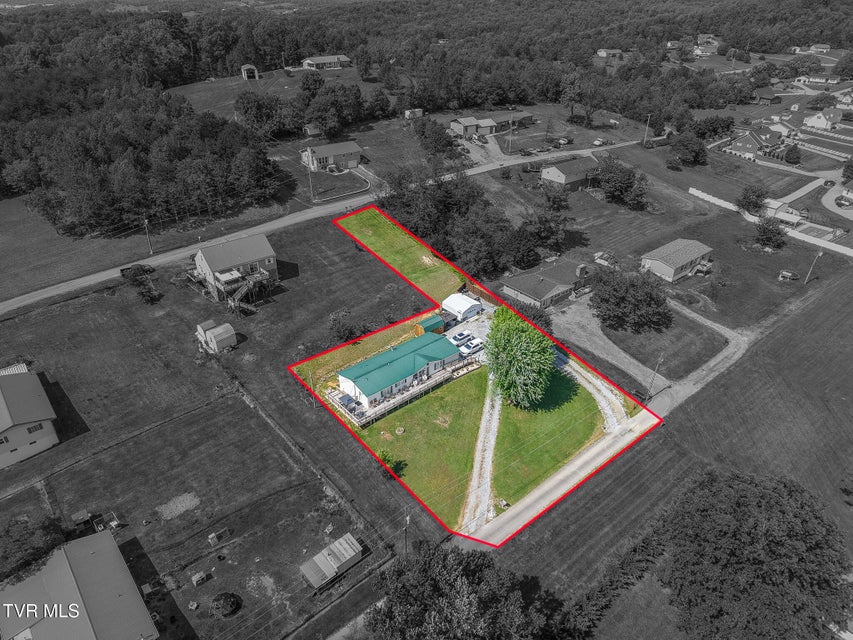 Photo #10: 31 Dearstone Drive