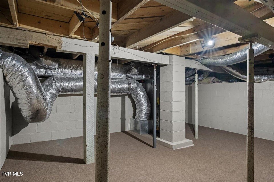 Photo #26: 470 Shady View Road