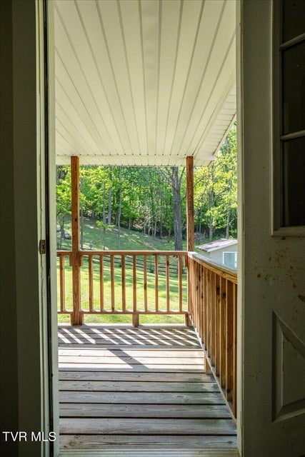 Photo #36: 470 Shady View Road